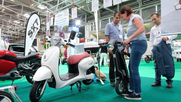 Händlerfoto auf einer Messe von efuture GmbH